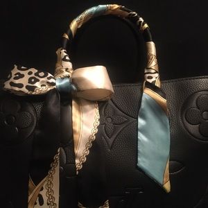 Purse Scarf Twilly set 2 handle covers blue ivory